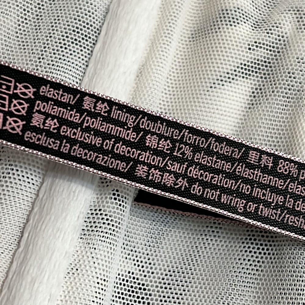 Victoria’s Secret Unlined Strapless - Picture 12 of 12